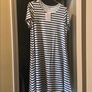 Lularoe navy and white dress